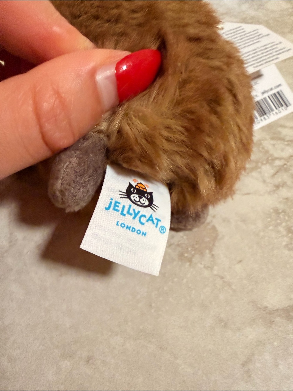 Jellycat Clyde capybara bag charm with tags authentic - Picture 7 of 8